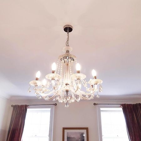 18 The Circus Apartment Бат Екстер'єр фото